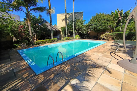 Casa à venda com 3 quartos, sendo 2 suítes,  em Vila Mogilar, Mogi das Cruzes, SP