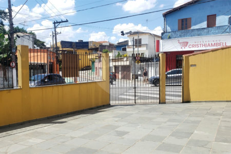 Casa Térrea à venda com 3 quartos, sendo 1 suíte,  em Campo Grande, São Paulo, SP