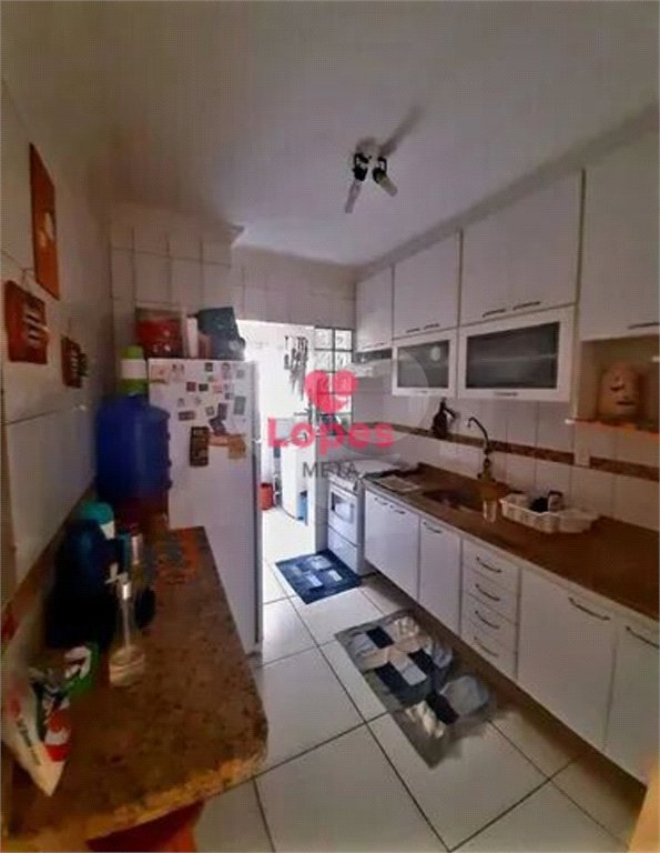 Apartamento à venda com 3 quartos, sendo 1 suíte,  em Jardim dos Estados, Taubaté, SP