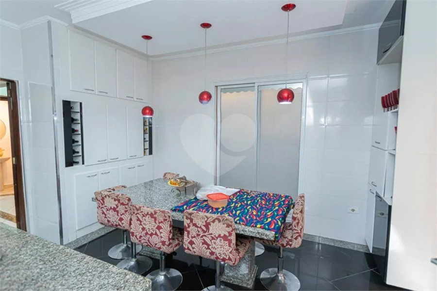 Sobrado à venda com 4 quartos, sendo 3 suítes, em Casa Verde, São Paulo, SP