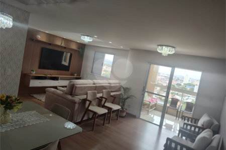 Apartamento à venda com 3 quartos, sendo 1 suíte, em Jardim Imperador, Suzano, SP
