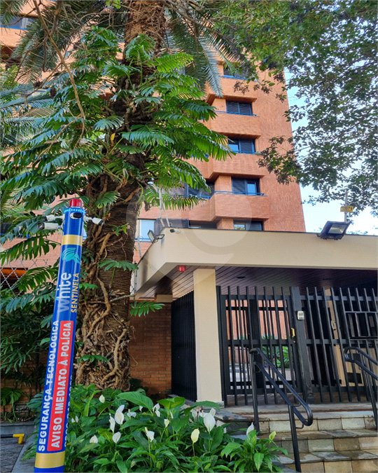 Apartamento à venda com 3 quartos, sendo 1 suíte,  em Brooklin Paulista, São Paulo, SP