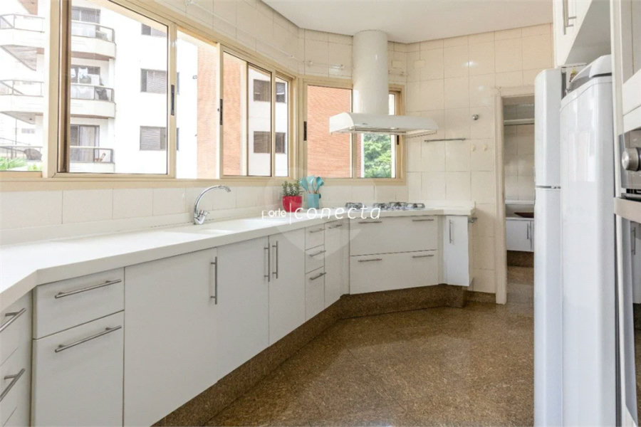 Apartamento à venda com 4 quartos, sendo 3 suítes, em Tatuapé, São Paulo, SP