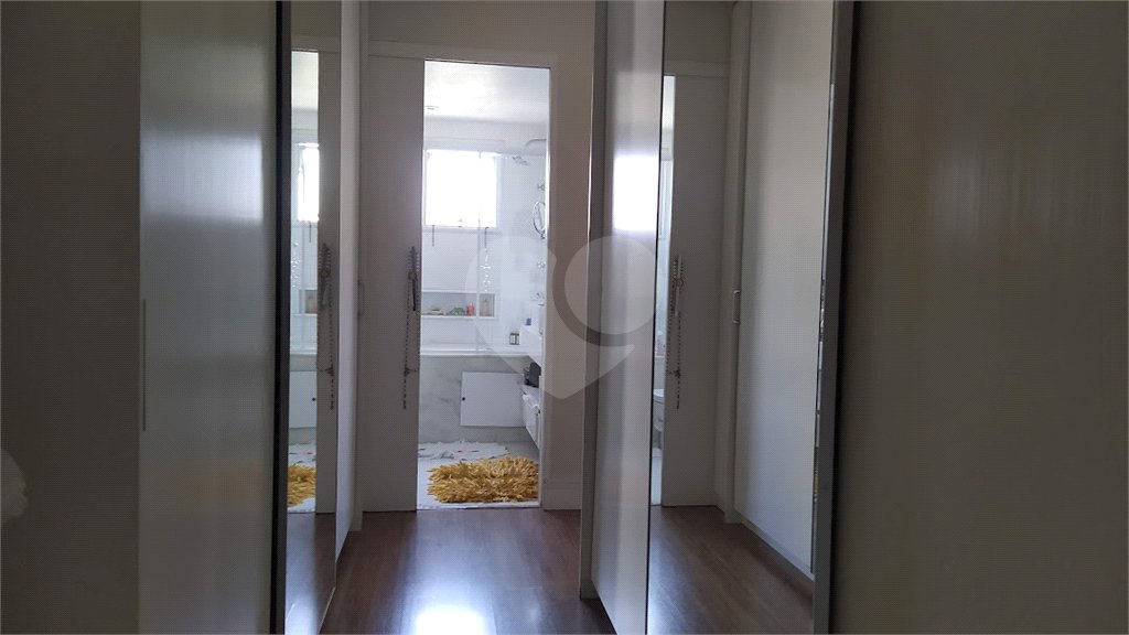 Apartamento à venda com 3 suítes em Jardim Londrina, São Paulo, SP