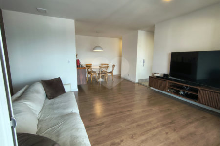 Apartamento à venda com 2 quartos, sendo 1 suíte,  em Jardim Caravelas, São Paulo, SP