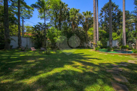 Casa à venda com 4 suítes em Alto da Boa Vista, São Paulo, SP