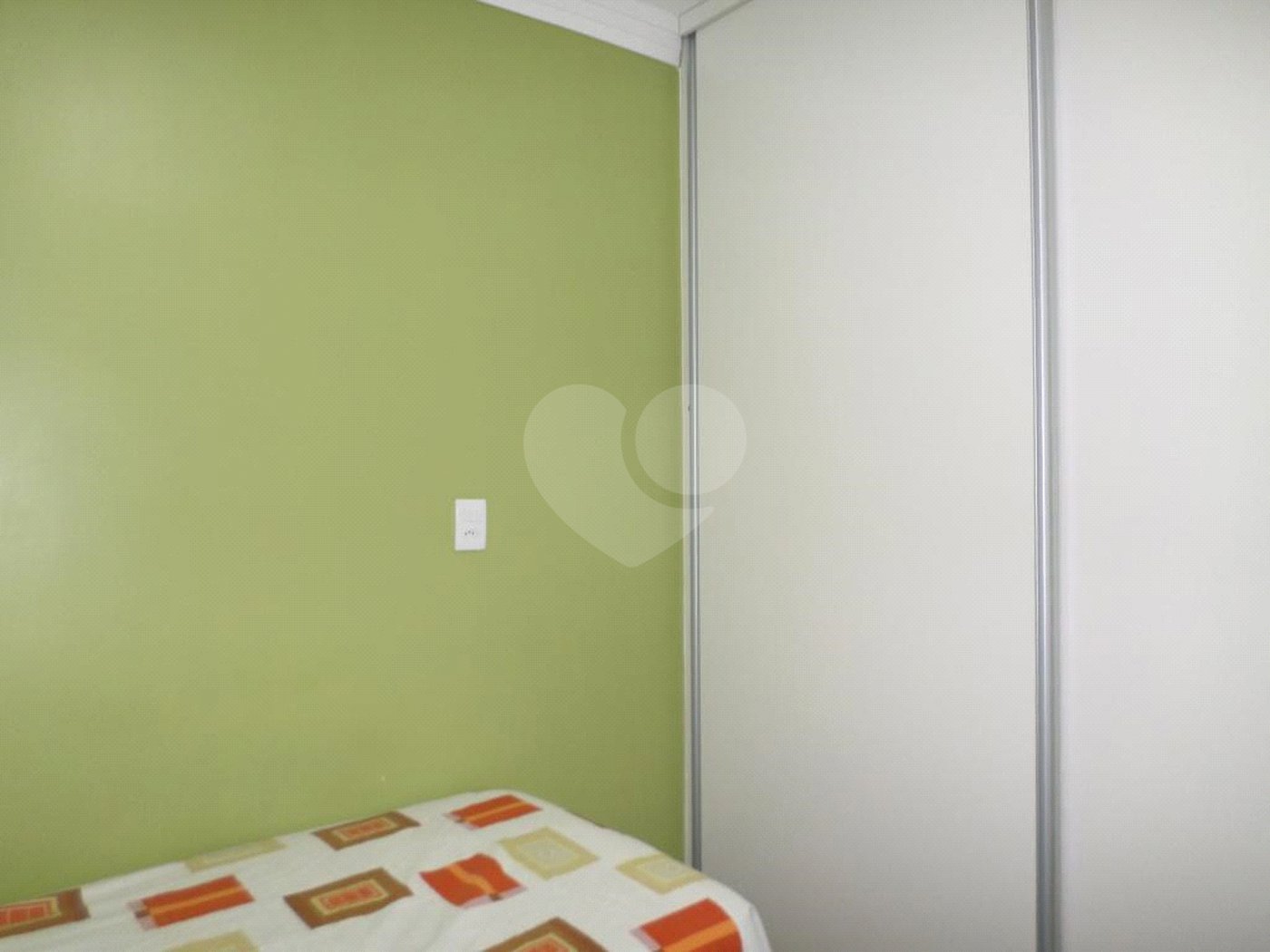 Casa à venda com 6 quartos, sendo 2 suítes,  em Vila Universitária, São Paulo, SP