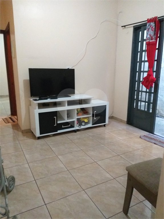 Casa à venda com 2 quartos em Bosque, Vinhedo, SP