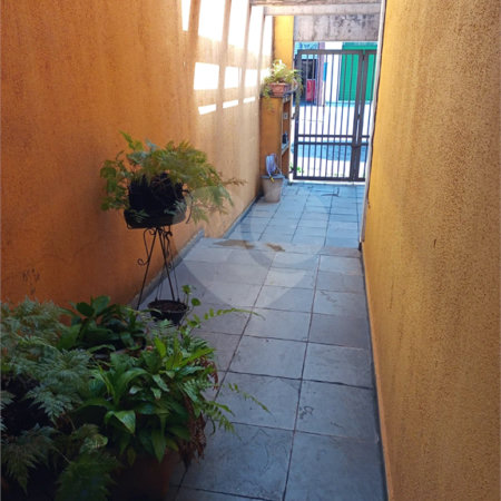 Sobrado à venda com 3 quartos em Jardim Colombo, São Paulo, SP