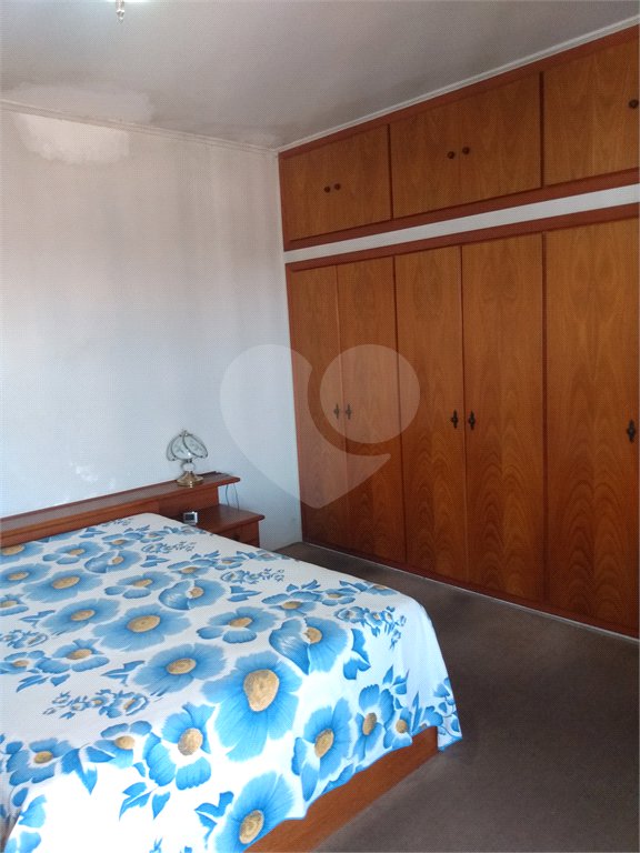 Sobrado à venda ou para alugar com 3 quartos, sendo 1 suíte, em Horto, São Paulo, SP