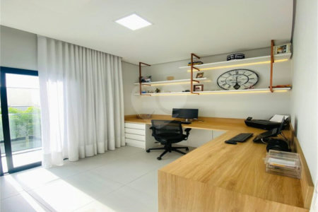 Casa à venda com 3 quartos, sendo 1 suíte,  no condomínio Mantova, Indaiatuba - SP