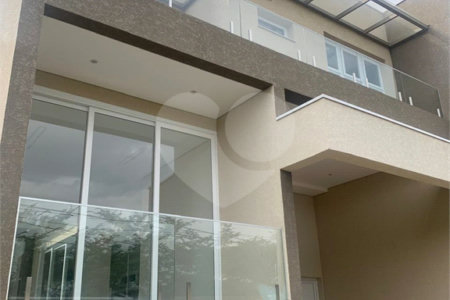 Casa à venda com 3 suítes no condomínio Quadra Real, Atibaia - SP