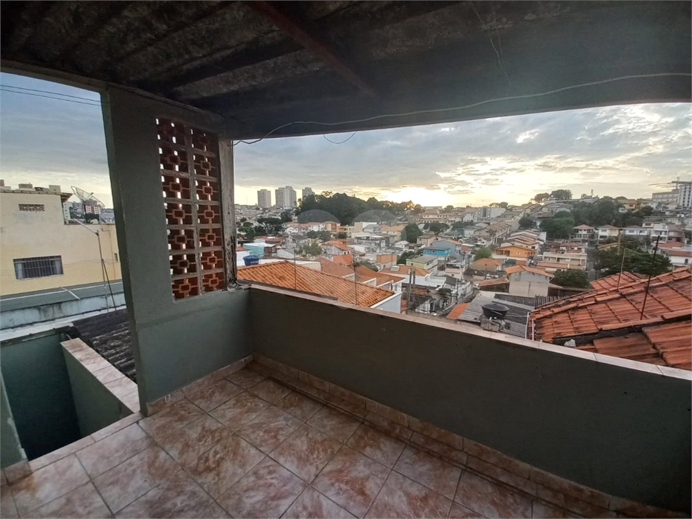 Sobrado à venda com 3 quartos, sendo 1 suíte, em Vila Mazzei, São Paulo, SP