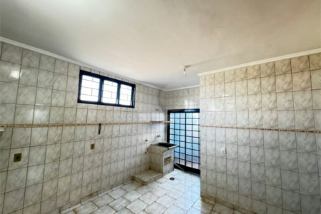 Casa à venda com 3 quartos, sendo 1 suíte, em Vila Monte Alegre, Ribeirão Preto, SP