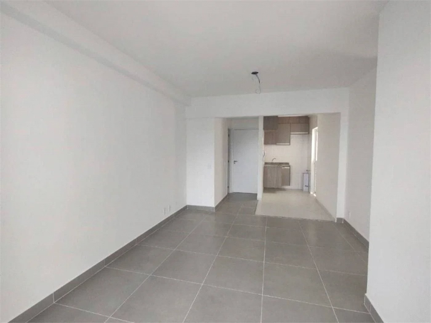 Apartamento para alugar com 2 suítes em Jardim Ampliação, São Paulo, SP