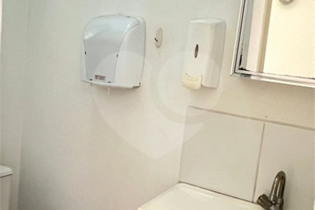 Casa à venda com 3 quartos, sendo 1 suíte, em Brooklin, São Paulo, SP