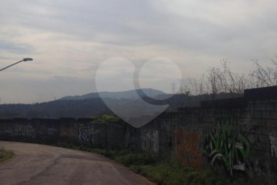 Terreno à venda no condomínio Sem Nome, São Paulo - SP