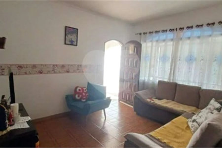 Casa à venda com 4 quartos em Vila Bossi, Louveira, SP