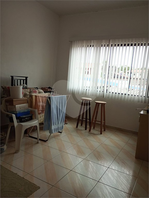 Sobrado à venda com 4 quartos, sendo 1 suíte,  em Vila Suissa, Mogi das Cruzes, SP