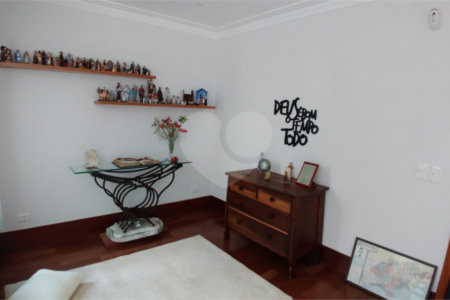 Casa à venda com 3 quartos, sendo 1 suíte, em Tucuruvi, São Paulo, SP