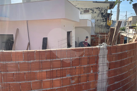 Casa à venda com 2 quartos, sendo 1 suíte, em Campo Grande, Rio de Janeiro, RJ