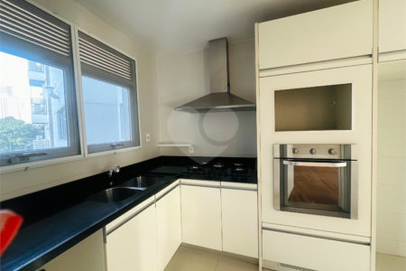 Apartamento à venda com 4 quartos, sendo 2 suítes, em Paraíso, São Paulo, SP