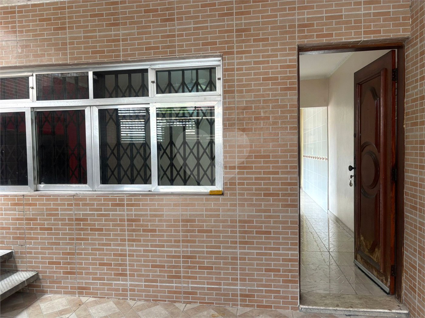 Casa à venda com 3 quartos, sendo 1 suíte,  em Jardim Catarina, São Paulo, SP