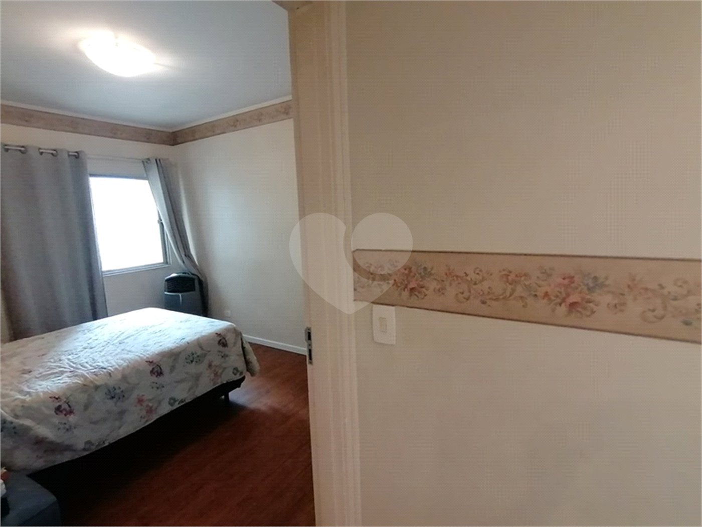 Apartamento à venda com 3 quartos, sendo 1 suíte, em Jardim Paulista, São Paulo, SP