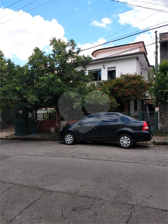 Sobrado à venda com 4 quartos em Sumaré, São Paulo, SP