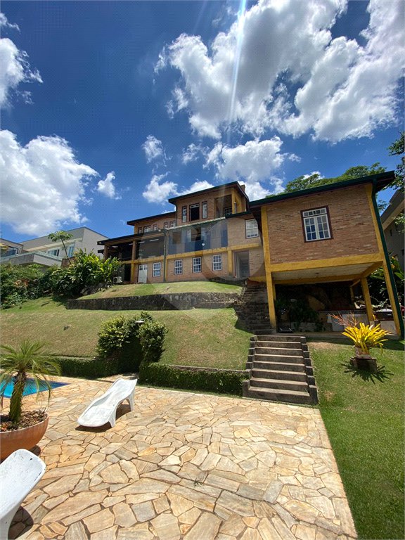 Casa à venda com 4 suítes no condomínio São Joaquim, Vinhedo - SP