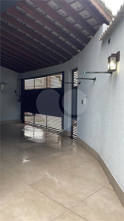 Casa à venda com 3 quartos, sendo 1 suíte, no condomínio Real Park Tietê, Mogi das Cruzes - SP