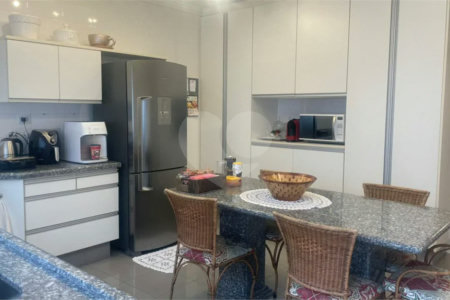 Sobrado Residencial