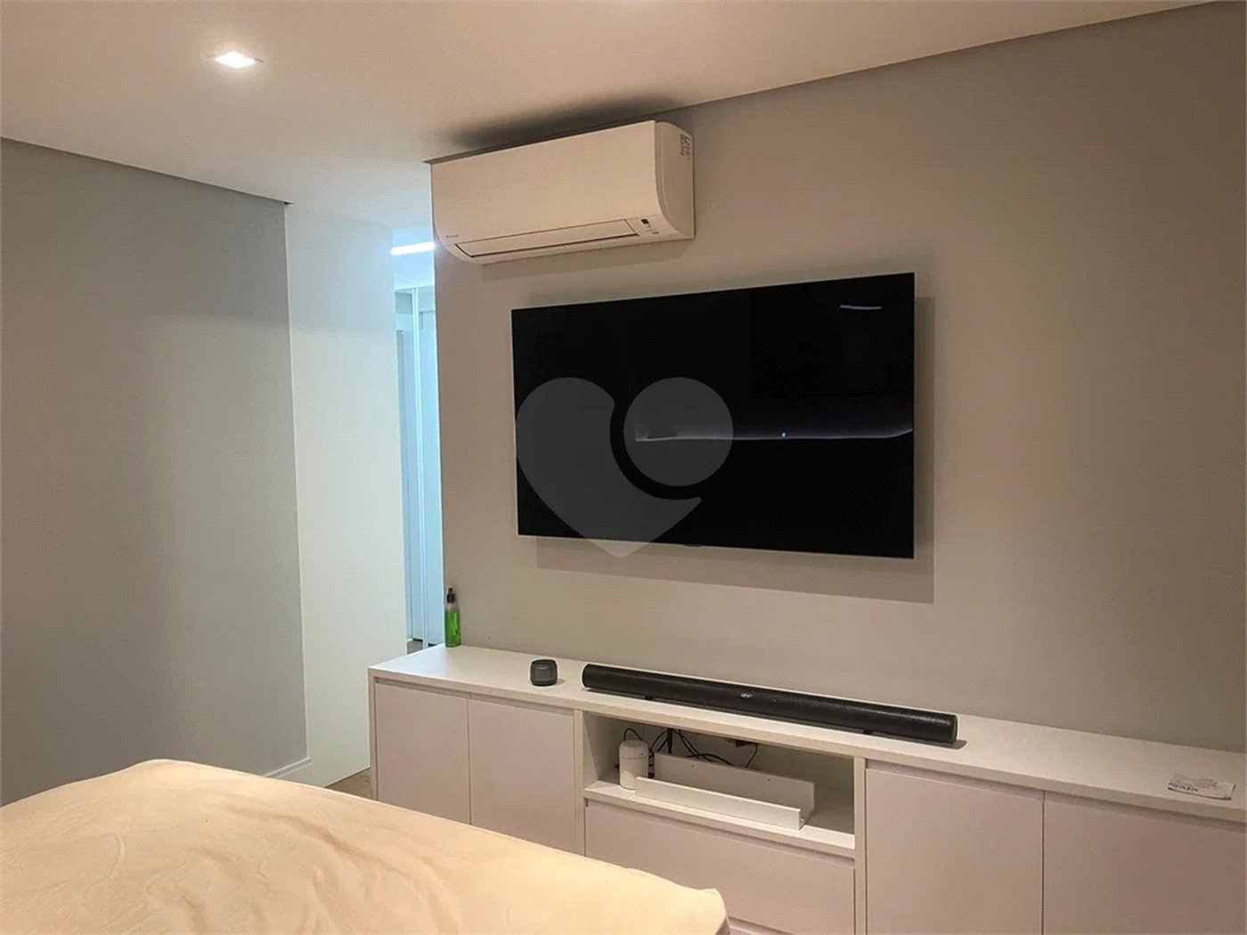 125m² - 3 dorm (1 suíte), 2 vagas