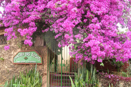 Spa Rural Chácara das Rosas à venda, a apenas 3 km do centro.