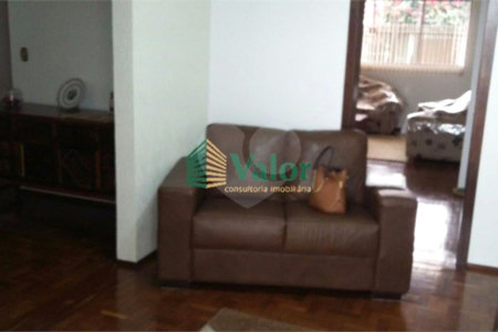 Casa Residencial Jardim Paraíso Á VENDA.