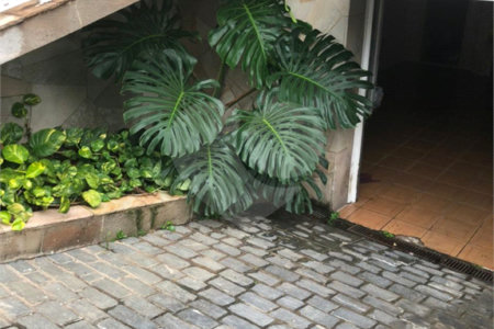 Excelente sobrado à venda com 3 dormitórios, Água Fria, SP.