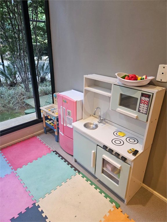 Apartamento à venda com 2 quartos, sendo 1 suíte,  em Pinheiros, São Paulo, SP