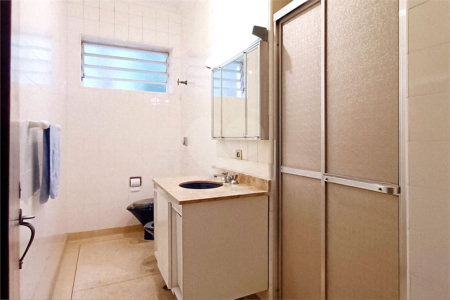 Casa Térrea à venda com 4 quartos, sendo 1 suíte,  em Brooklin Velho, São Paulo, SP