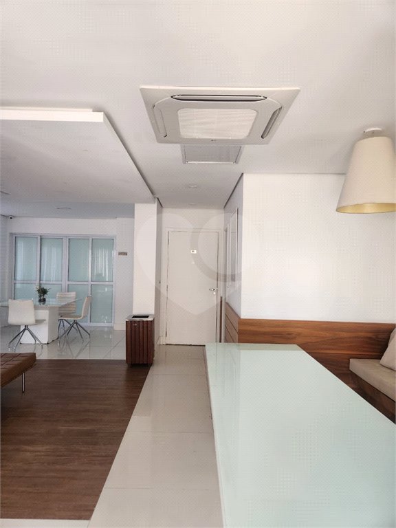 Apartamento à venda com 2 quartos, sendo 1 suíte, em Barra Funda, São Paulo, SP