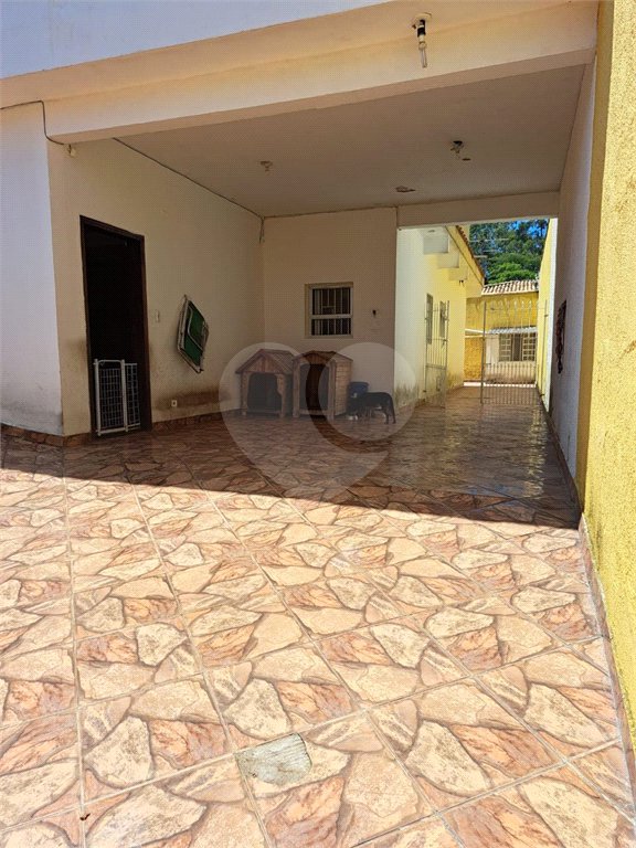 Sobrado à venda com 4 quartos, sendo 2 suítes, em Jardim Modelo, Suzano, SP