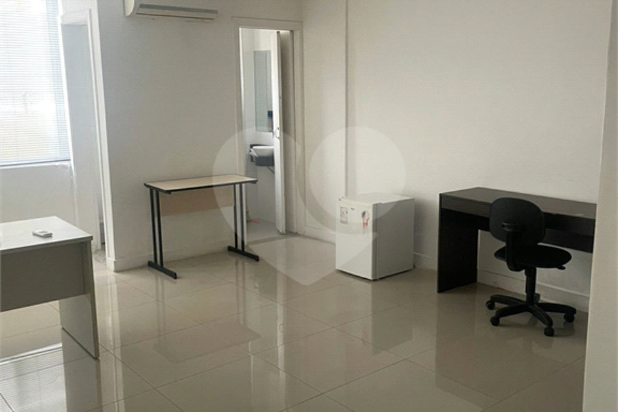 Sala à venda ou para alugar no Centro, São Paulo, SP