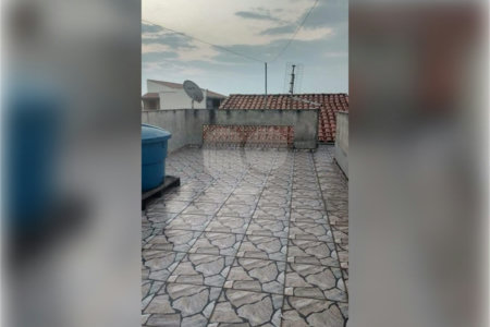 Casa à venda com 3 quartos, sendo 1 suíte, em Vila Nova Sorocaba, Sorocaba, SP