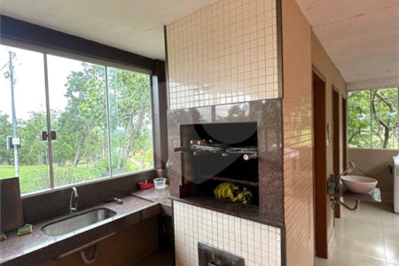Chácara à venda com 4 suítes em Ribeirão do Lipa, Cuiabá, MT