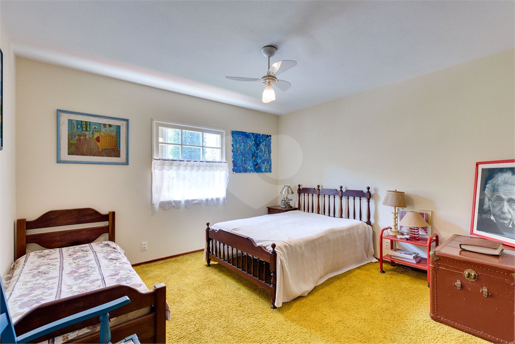 Casa à venda com 4 quartos, sendo 1 suíte,  em Jardim Marajoara, São Paulo, SP