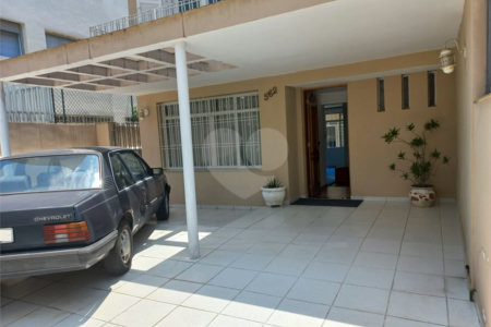 Sobrado à venda com 3 quartos em Vila Clementino, São Paulo, SP