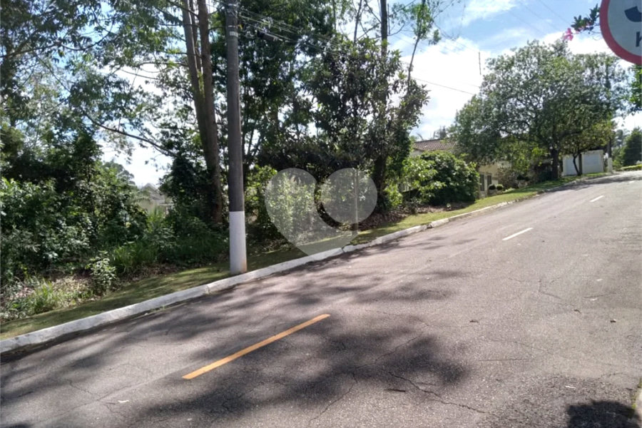Terreno à venda no condomínio Suíça da Cantareira, Mairiporã - SP