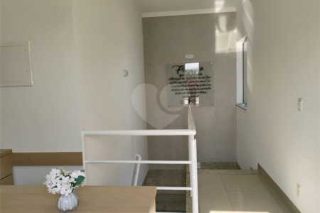 Sobrado à venda com 4 quartos, sendo 3 suítes,  em Jardim Marabá, Itapetininga, SP