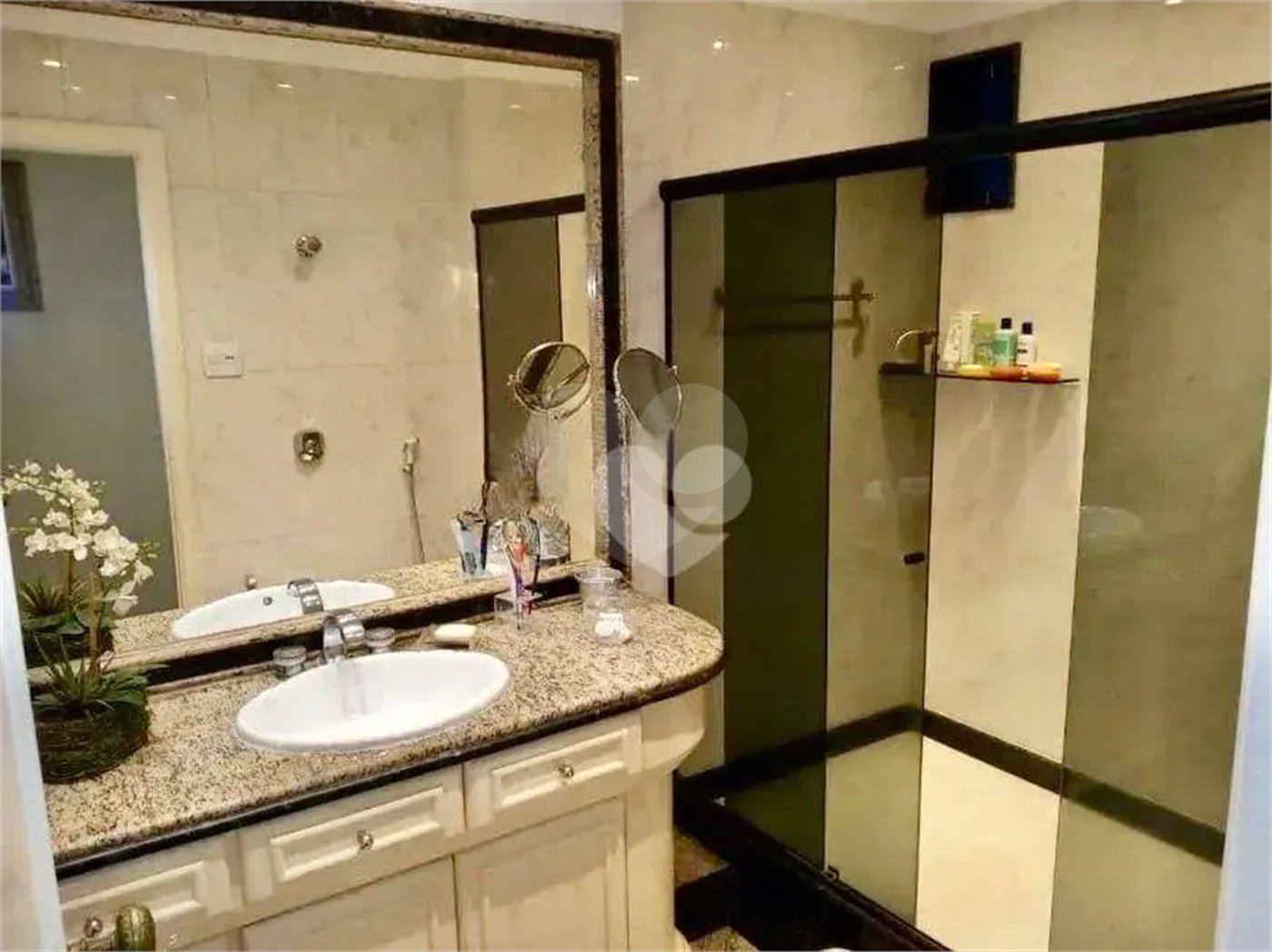 Apartamento à venda com 4 quartos, sendo 1 suíte,  em Copacabana, Rio de Janeiro, RJ