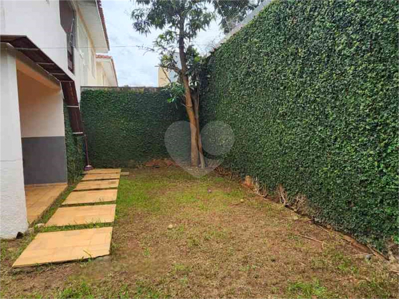 Casa à venda ou para alugar com 4 quartos, sendo 1 suíte,  em Tremembé, São Paulo, SP