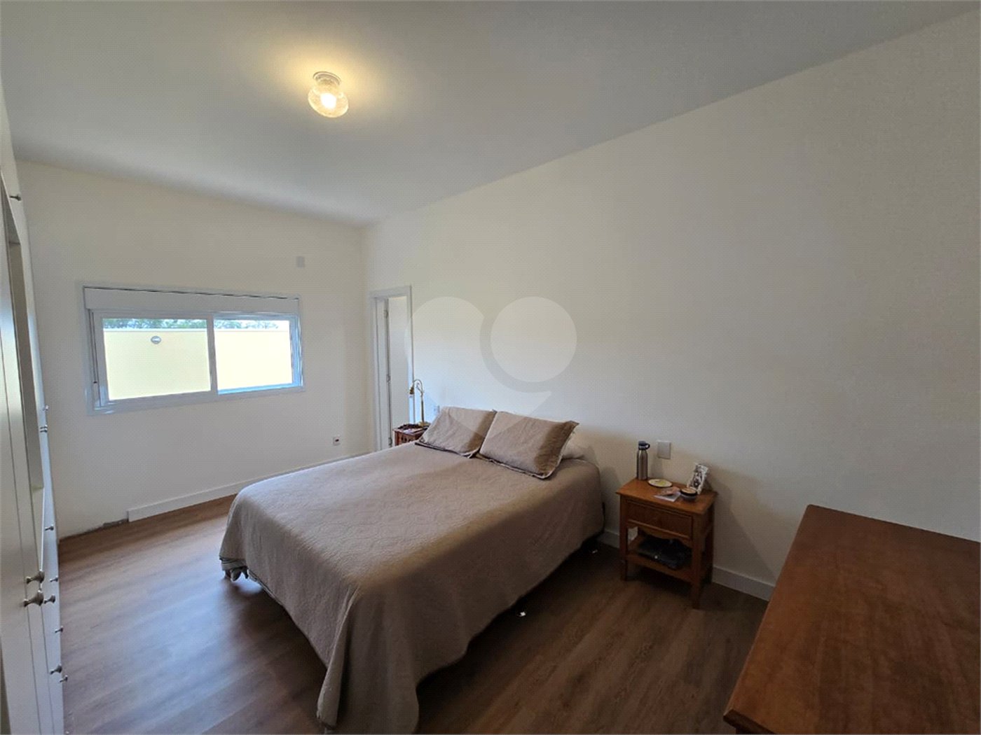 Casa à venda com 3 quartos, sendo 1 suíte,  no condomínio Golden Ville, Itapetininga - SP